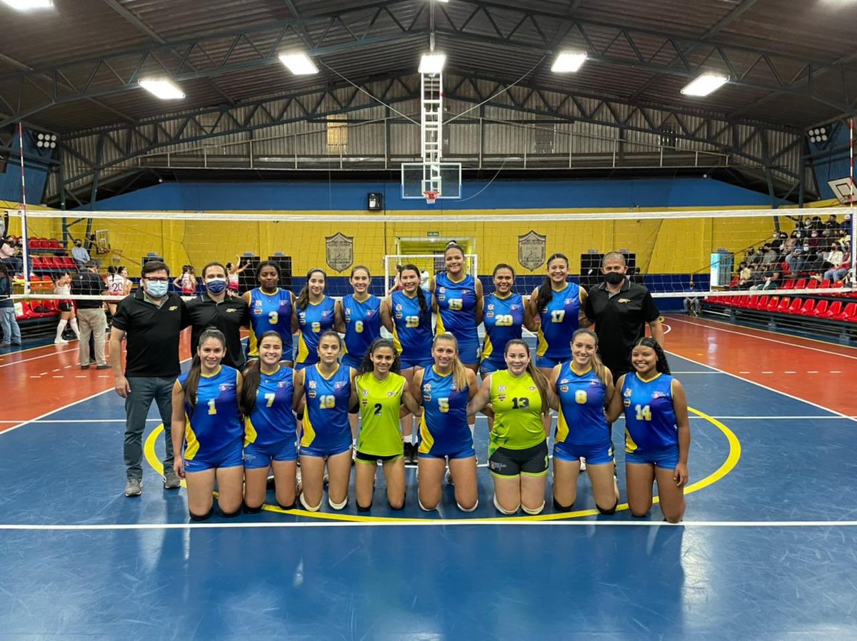 Este fin de semana volvemos al torneo de volley 💙💛 por si no tienen nada planeado el sábado en la noche. 

VAMOS GOICO🏐🤍