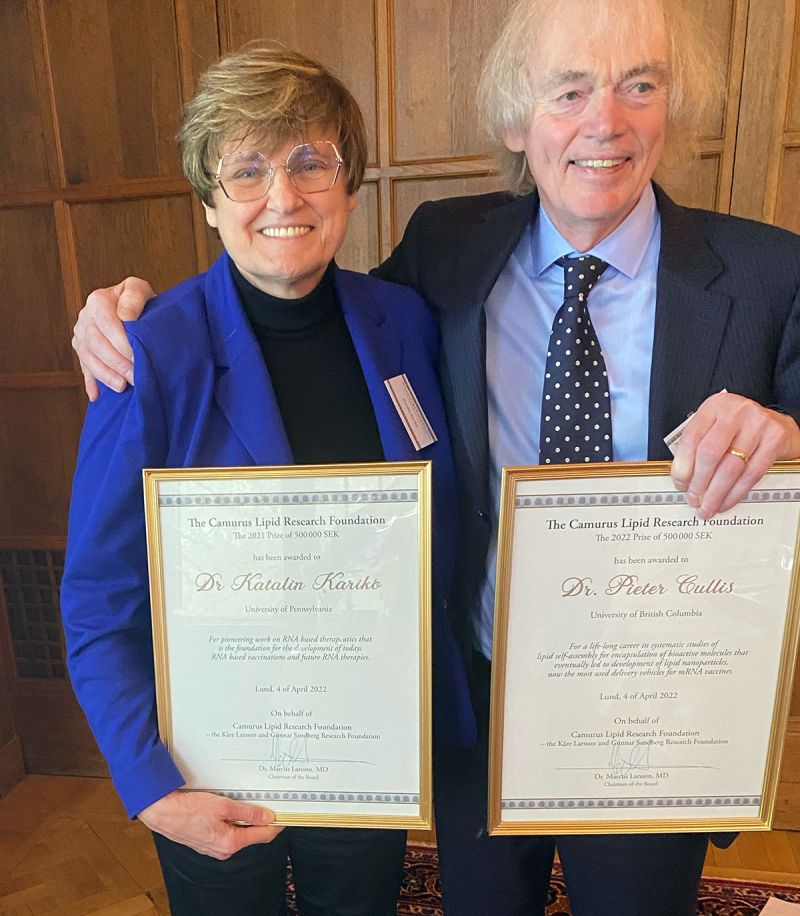 NMIN_NCE's tweet photo. Congratulations to NMIN's Dr. Pieter Cullis @ubcpharmacy @ubclifesciences  &amp; colleague Dr. Katalin Karikó on receiving the 2021 &amp; 2020 Lipid Science Prize https://t.co/tUdD8dY2yz https://t.co/nXxwEKcNPG
