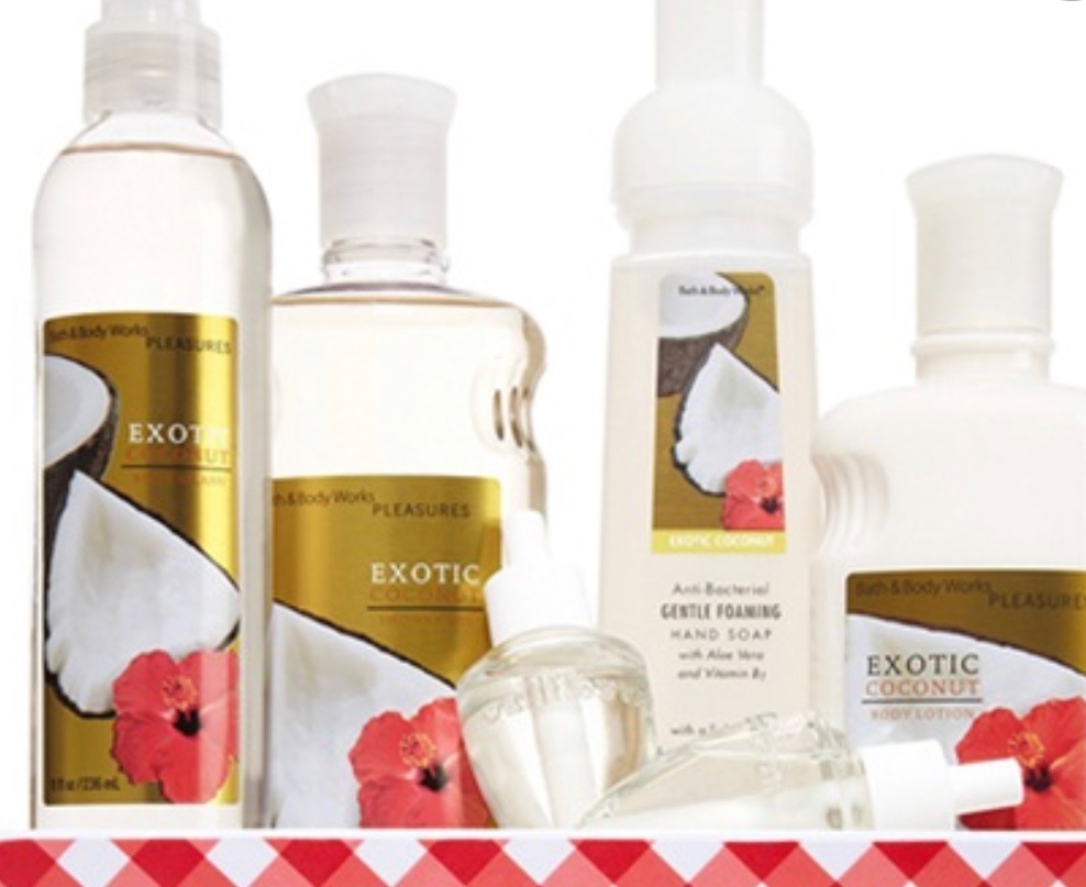 candii_land's tweet photo. @bathbodyworks 
#retiredscents
PLEASEEEEEE bring back
*******EXOTIC COCONUT*******!!!!!
*******BREATHE!!!!!!!!!**^**** https://t.co/IiGw8XkjJM