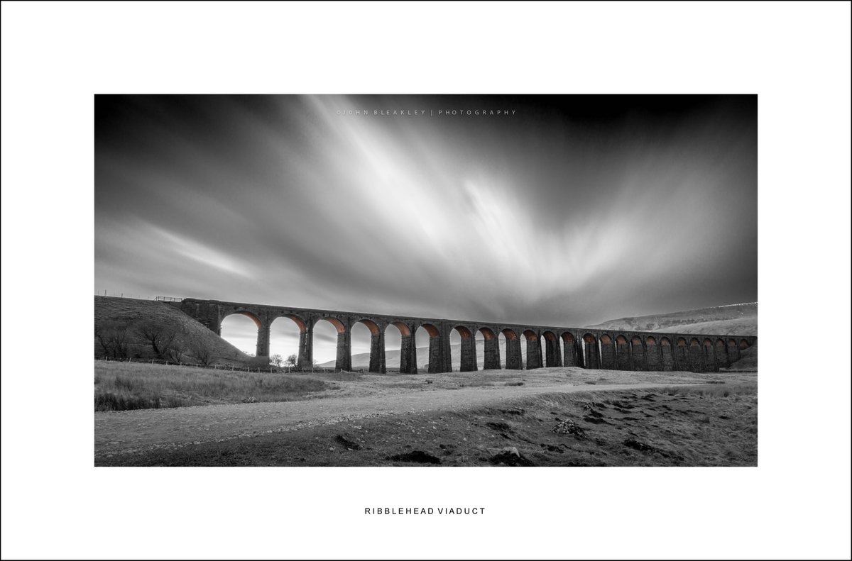 A howling Yorkshire winters day at Ribblehead viaduct, kit Canon 5D4 and 16-35mm. @CPRE_NEY @yorkshire_dales @The_Dalesman @CanonUKandIE @LoveNorthYorks1 @VisitSettle @Thisisingleton @StormHour @ThePhotoHour #RibbleheadViaduct