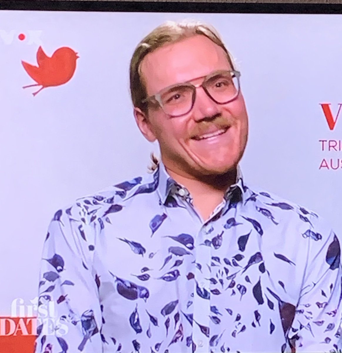 RicardaScl's tweet photo. 27 ?!?!? 🤯#firstdates https://t.co/9k6EUHQdUw