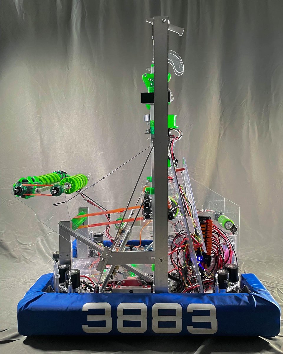 FRC3883's tweet photo. In honor of #RoboWeek, we are beyond excited to show off our 2022 #RAPIDREACT robot Vector! Come see it in at action at the Minnesota North Star Regional!
@FRCTeams @FIRSTweets
-
#firstforward #omgrobots #morethanrobots #makeitloud #FIRSTinspires #frcrapidreact #RobotReveal https://t.co/7IG1WT4tI0