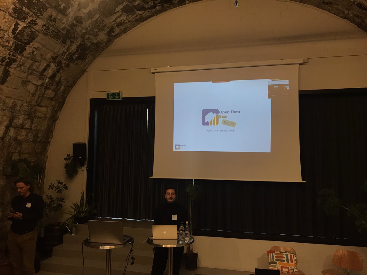 stroe's tweet photo. Freue mich auf das heutige #OpenDataBeer in Zürich https://t.co/Q1kvc7rXGa