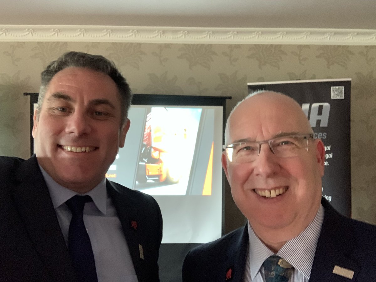 RWUK01's tweet photo. All set &amp; ready for tonight’s @RHANews North Wales Briefing, with @cradleysaddler, @backhousejones, @MichelinFleet &amp; @DriverMedicals #NorthWales 🏴󠁧󠁢󠁷󠁬󠁳󠁿 https://t.co/Tg02hQq0vw
