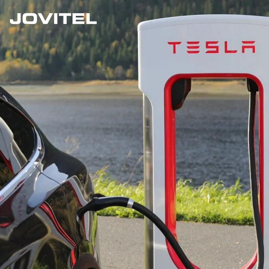 jovitel_'s tweet photo. Este jueves 7 de abril, estaremos con nuestros amigos de Tesla en #Sevilla, en el Colegio Oficial de Aparejadores y Arquitectos Técnicos, como ponentes en una jornada sobre la carga de vehículos eléctricos.
.
.
#Tesla #JOVITEL #ColegioOficialdeAparejadoresyArquitectosTécnicos https://t.co/NywdGXLMBi