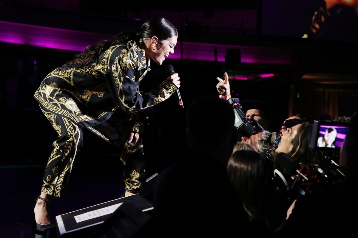 What a memorable performance by the insanely talented @JessieJ and our incredible Founder @IamStevenT at the 2022 GRAMMY Awards Viewing Party! Did you get to see them #JamForJanie? What did you think??