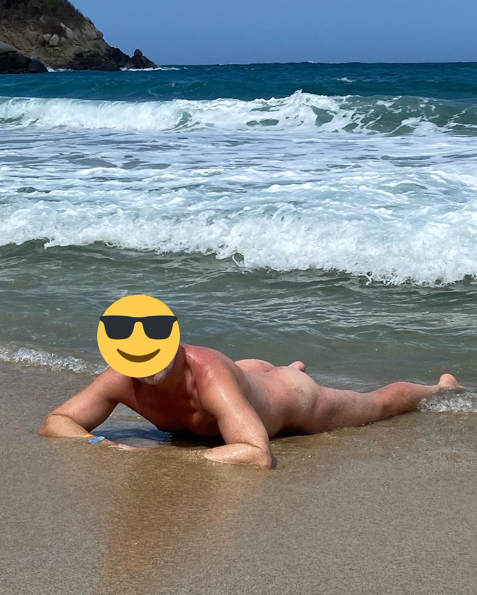 MansmellF's tweet photo. Extraño la playa 🏖 https://t.co/MtT7U0008k