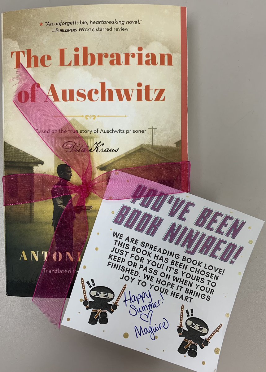 claryfrench's tweet photo. First Chapter Fridays, breakout rooms, book tastings, lunch bunch, book ninja, poetry stations....this list goes on and on! @heatherbmaguire makes Williston's school library a place for connections, creativity, and love! You are appreciated! Thank you! @WillistonTigers https://t.co/P13Qrd34tZ