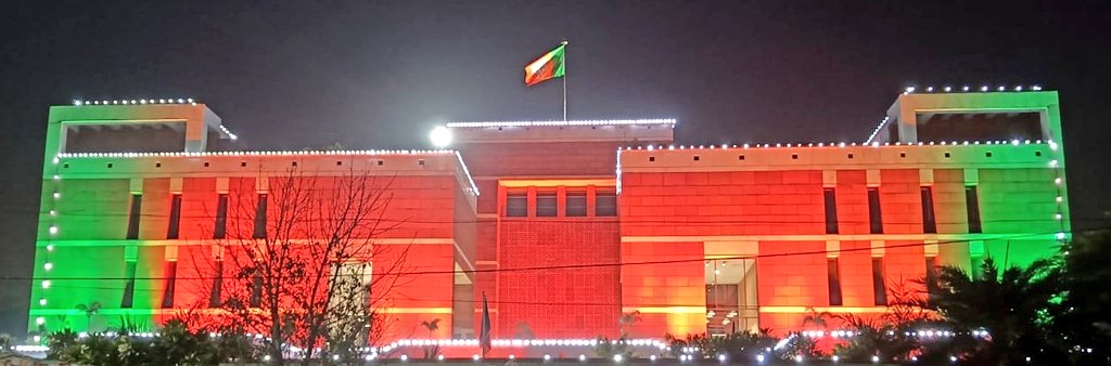 Jiturawalbjp's tweet photo. #Nation_First #PARTY_NEXT #SELF_LAST
विश्व की सबसे बड़ी राजनैतिक पार्टी के स्थापना दिवस के सुभ अवसर करोड़ों कार्यकर्ताओं की प्रेरणा स्रोत एवं देश की धडकन भाजपा राष्ट्रीय मुख्यालय की मन मोहक छ्टा देखते ही बनती है,
जो हम सभी कार्यकर्ताओं के लिए एक मन्दिर है,
#BJPHQ
@BJP4India https://t.co/3RArzkBWxP