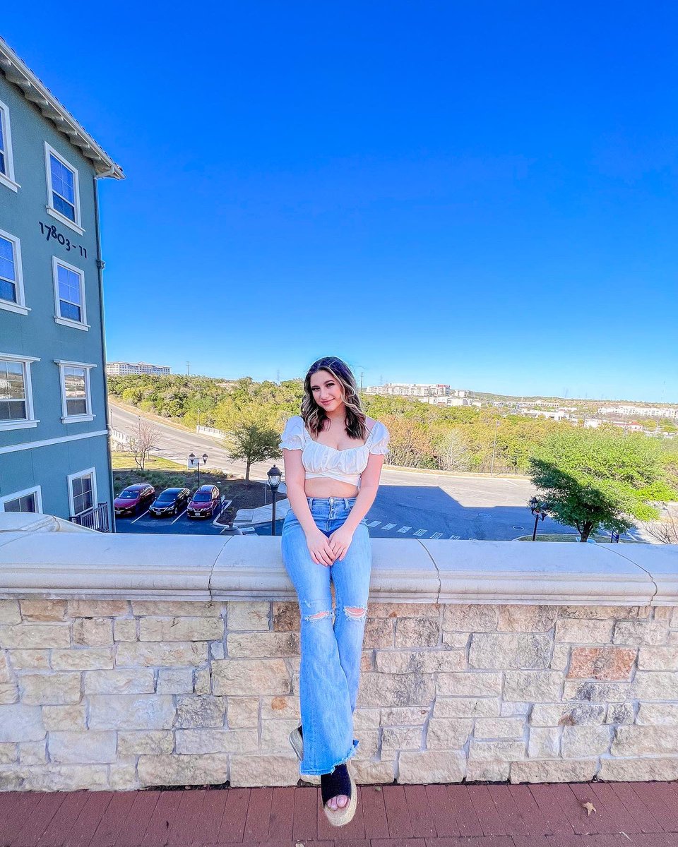 I felt like Twitter deserved to see these too🤍