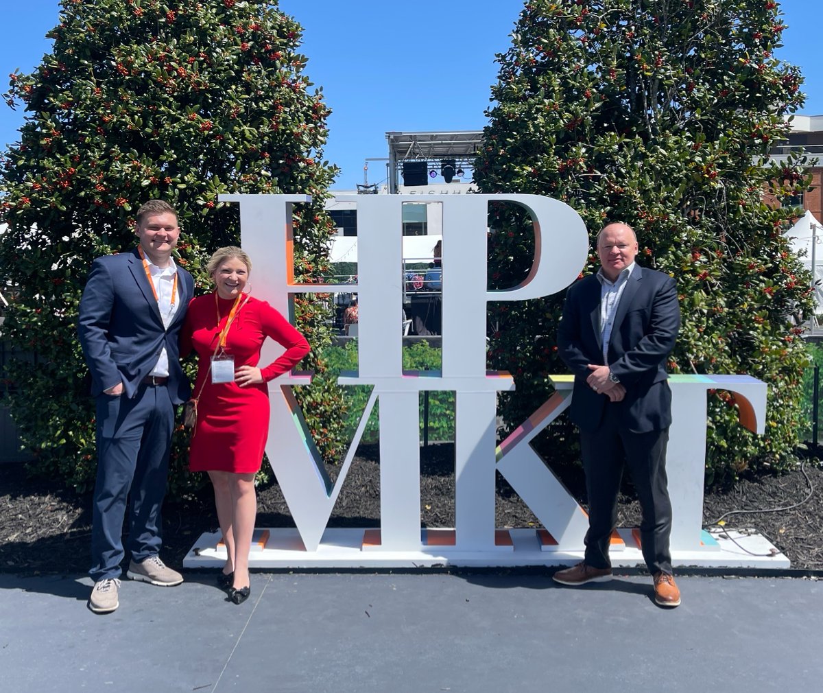 UltraComfortUSA's tweet photo. Market wrap-up! We have some very exciting things to show you this summer... Thank you to all of our fantastic retailers and Sales Reps for joining our Comfort Revolution! 🙌 #hpmkt #highpointmarket #UltraComfort https://t.co/uTYsxEZjZd