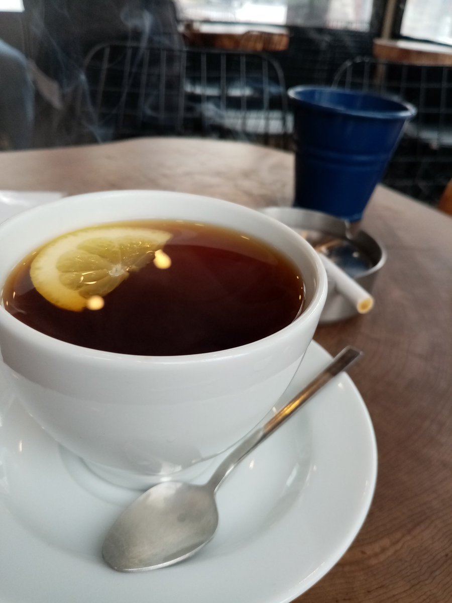 BayKostik's tweet photo. Down sendromlu kardeşlerimizin ailelerinin lezzetli ürünlerini tatmaya geldim tekrardan yolunuz düşerse Fulya Acıbadem hastanesi karşısında #Downcafe 😎✌️🌼 https://t.co/aIjflBzTkr
