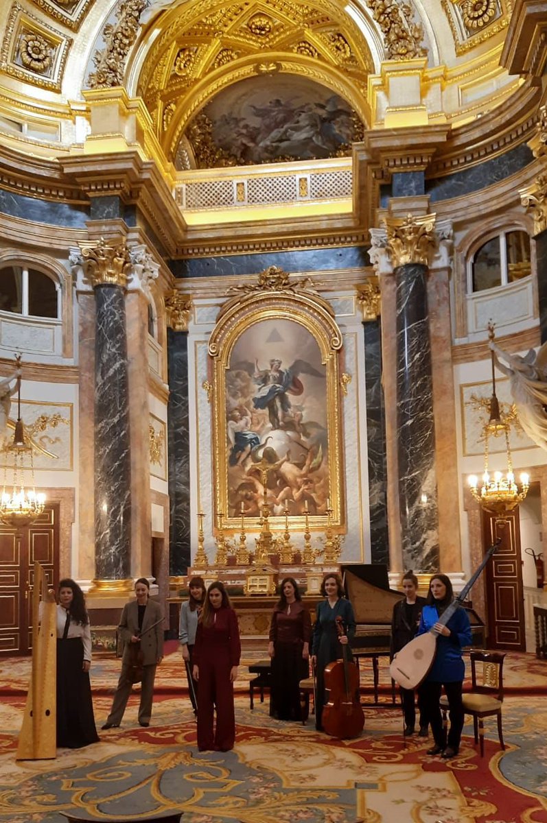 ThaleiaEnsemble's tweet photo. ¡Gracias, gracias y gracias! 👏🏼

No podemos estar más felices del estreno de ayer en el #FIAS2022.

Fue un sueño cantar las obras de Maria Antonia #Walpurgis en la Capilla del Palacio Real @PatrimNacional @CulturaCMadrid. 

¡Esto es solo el comienzo! 🎉 https://t.co/3MUwcyJajZ