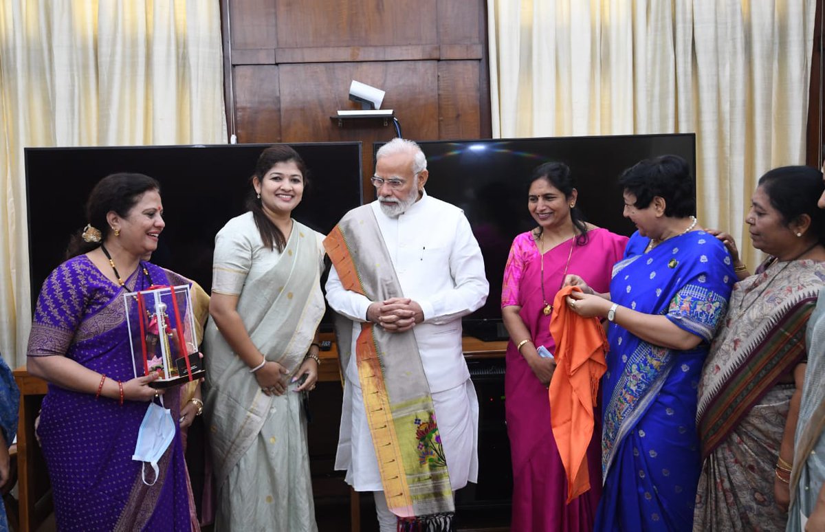 LavekarBharati tweet picture