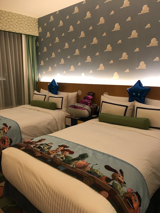 トイストーリーホテルで誕生日や記念日祝い サプライズケーキは頼める