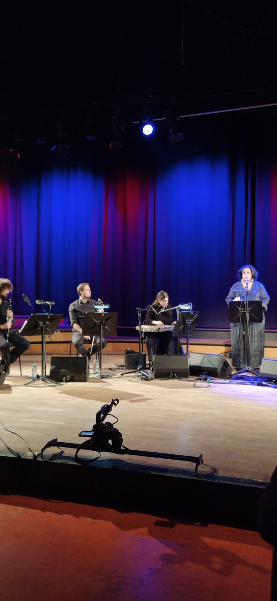 GreeceInAustria's tweet photo. ♫♫ Außergewöhnlich war die Präsenz der renommierten 🇬🇷 Komponistin @SLabropoulou bei ihrem Konzert, das, im Rahmen des Salam Orient Festivals im @RadioKulturhaus, mit der freundlicher Unterstützung der Griechischen Botschaft in Wien stattgefunden hat. Gratulation!👏🏻👏🏻 https://t.co/FGQXCVZXwO