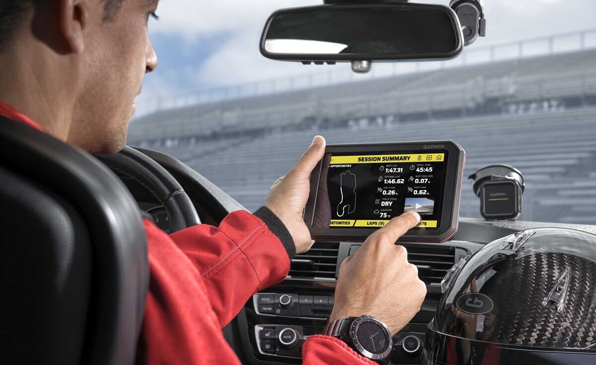 CeotechI's tweet photo. Garmin Catalyst in pista con i piloti ai Trackday 2022...
-
#Garmin #GarminCatalyst #GarminItaly #Accessori #Corsa #GadgetTech #Guida #Notizia #Notizie #Tech #TechNews #Technology #Track4Fun #Trackday2022
https://t.co/fd85CUK419 https://t.co/LBW7CPNkla