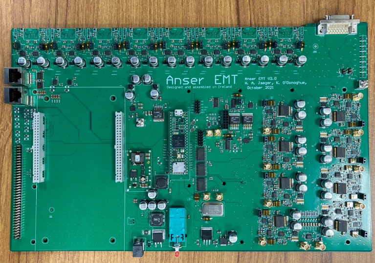 cantillonmurphy's tweet photo. There are 10 years of research behind the latest version of our electromagnetic tracking system; Anser EMT v2.0. Well done to the team @TyndallInstitut and @UCCResearch and thank you to @scienceirel and @ERC_Research for helping us imagine the future of image-guided surgery. https://t.co/825VvjZIRC