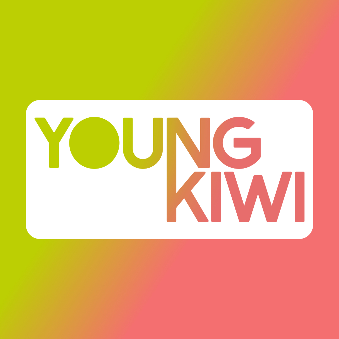 Hoy damos inicio a una nueva etapa para todas nuestras novelas dirigidas a un público joven con nuestro nuevo sello: YOUNG KIWI <a href="/youngkiwi_ed/">YOUNG KIWI</a>
Gracias a vosotros, lectores y a nuestros autores, hemos ido dando pasitos y creciendo hasta este punto.
¡OS ESPERAMOS! 😊