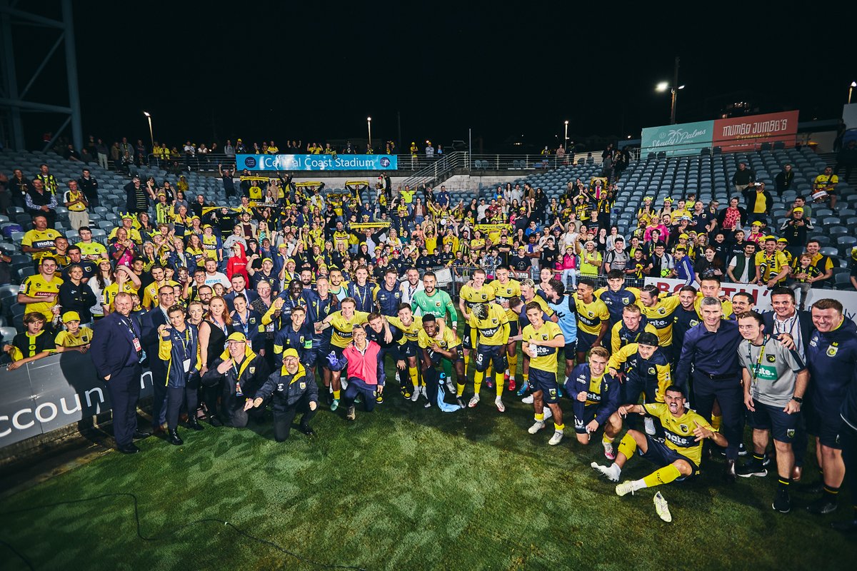 𝐎𝐮𝐫 𝐌𝐚𝐫𝐢𝐧𝐞𝐫𝐬 𝐅𝐚𝐦𝐢𝐥𝐲 🫂 #CCMFC #WontBackDown #CCMvWEL