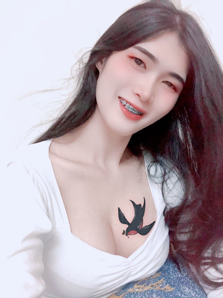 เลิกเล่น♠️ tweet media