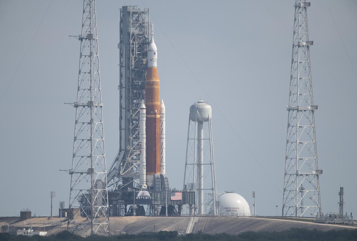 REPORTERS: <a href="/NASAArtemis/">NASA Artemis</a> leaders will be taking your questions about the “wet dress rehearsal” prelaunch test for our upcoming Moon mission at 4pm ET (2000 UTC): go.nasa.gov/3J5sVMx