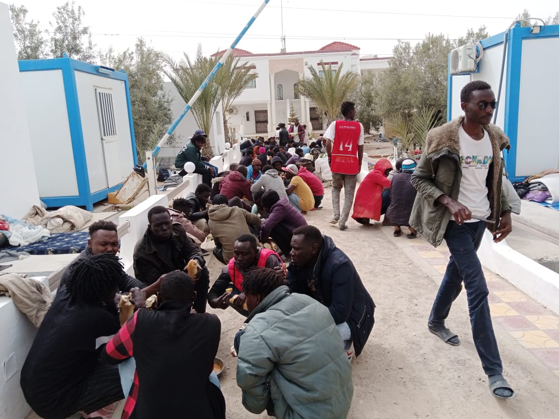 What humanity are you talking about? Is humanitarian action a name or a verb? If it is done, do an immediate delay to any safe country that respects the rights of the refugee. It is enough.