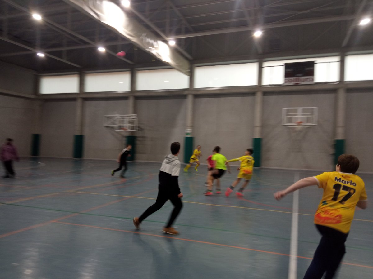 desactivaodio's tweet photo. Así fue el partido disputado entre jóvenes del #Desactiva y dos equipos del club deportivo 
@LorcaFs⚽️Enmarcado en los actos del #DíaInternacionalDelDeporteParaElDesarrolloYLaPaz

@FundacionCepaim #IRPF @DSocialesGob https://t.co/1HoYTCpAMQ
