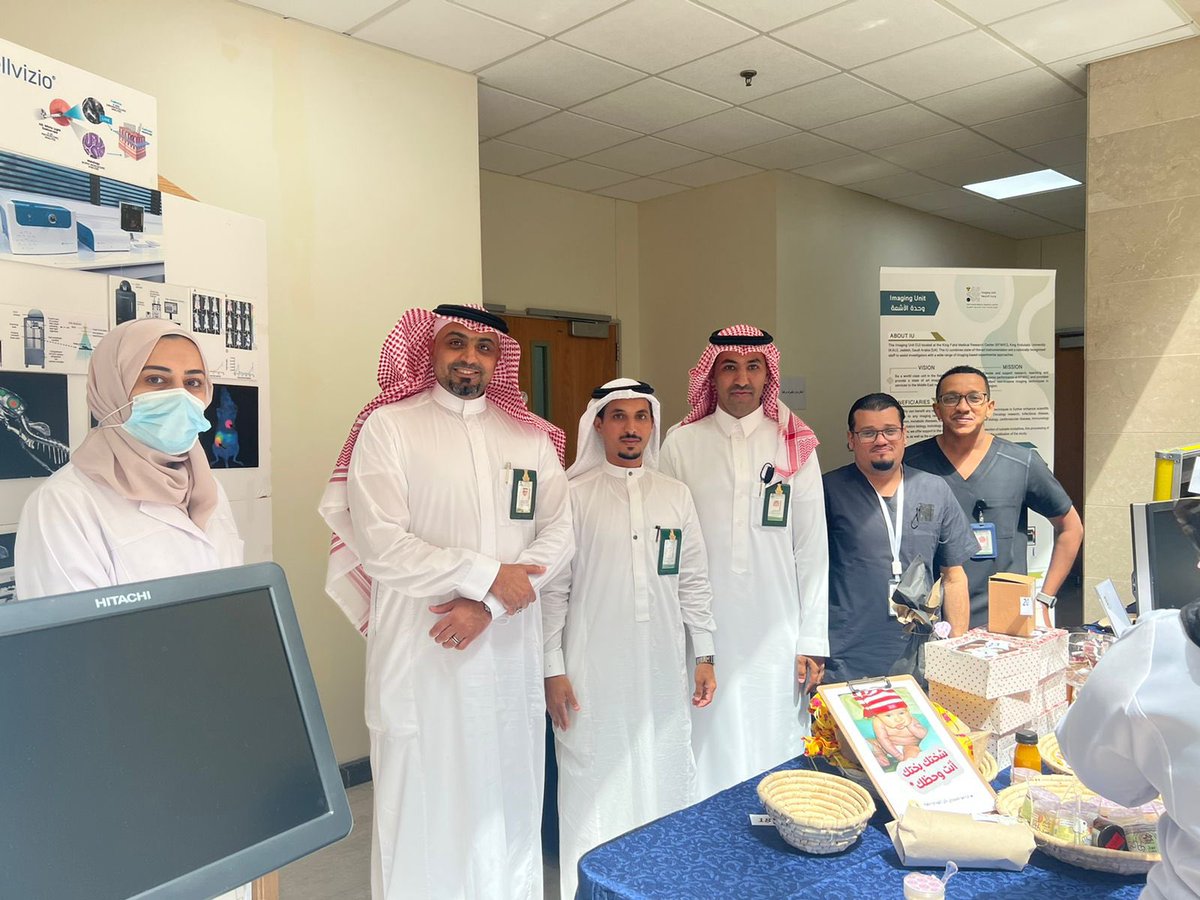 JaberAlsalah's tweet photo. مشاركة وحدة الأشعة بمركز الملك للبحوث الطبية بمناسبة اليوم العالمي للمختبرات الطبية برعاية وكيل الجامعة للدراسات العليا والبحث العلمي، وحدة الأشعة مهتمة في الأبحاث البينية لتنفيذ أبحاث طبية مع تخصصات أخرى يكون لها تأثير إيجابي. @kfmrc_official https://t.co/Pmzm3tv6rj