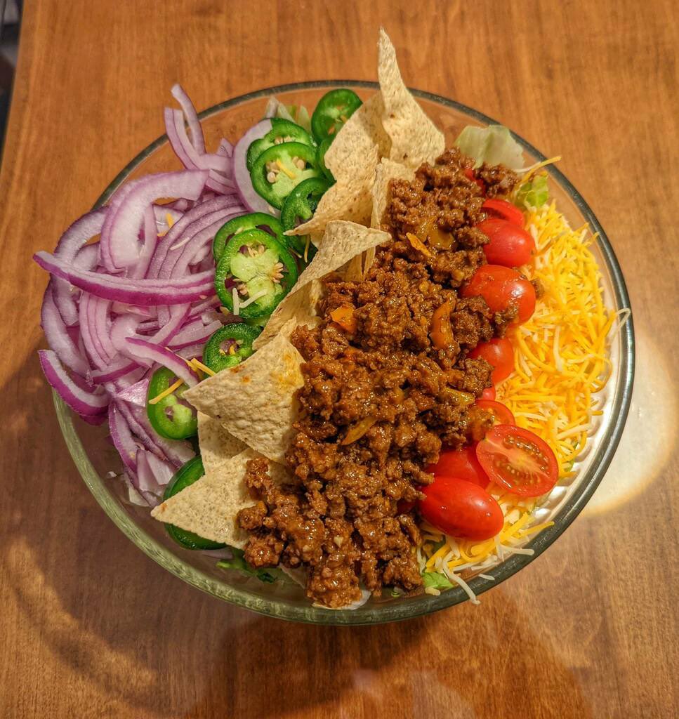 ForeverMyDate's tweet photo. Taco Salad (Homemade) https://t.co/YS04EQMHN9