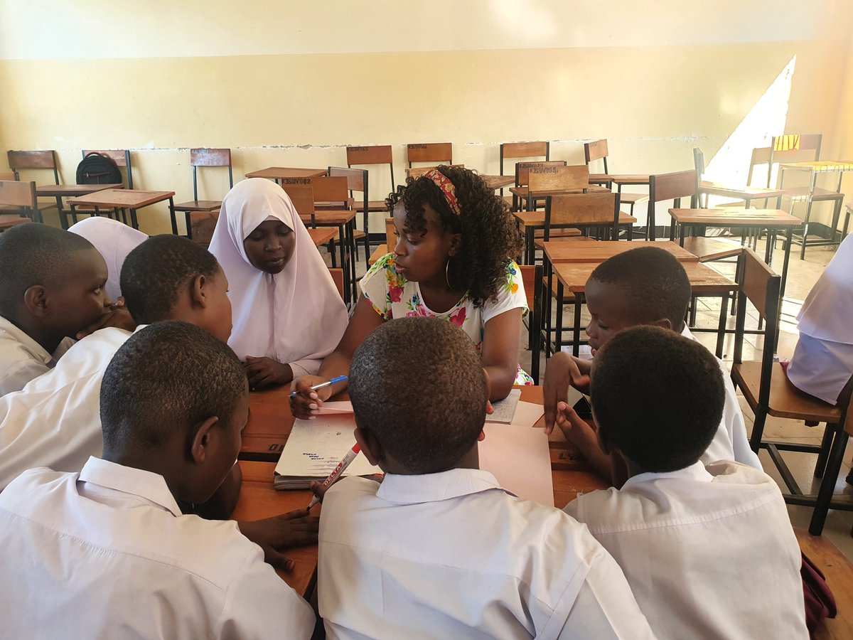Y4CLab's tweet photo. As we end the 6th week for SmartGirls in ICT program , 
We conducted an In-Schools competition for the participating schools and winners will have a chance to participate in the Interschool Competition on 23rd April 2022. https://t.co/ePaiikrEAu