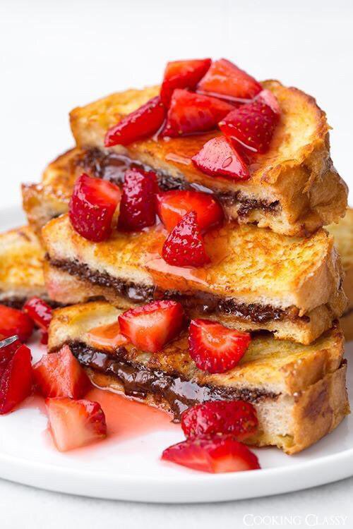 ForeverMyDate's tweet photo. Nutella Strawberry French Toast Sandwiches. https://t.co/ge9k72GVvl