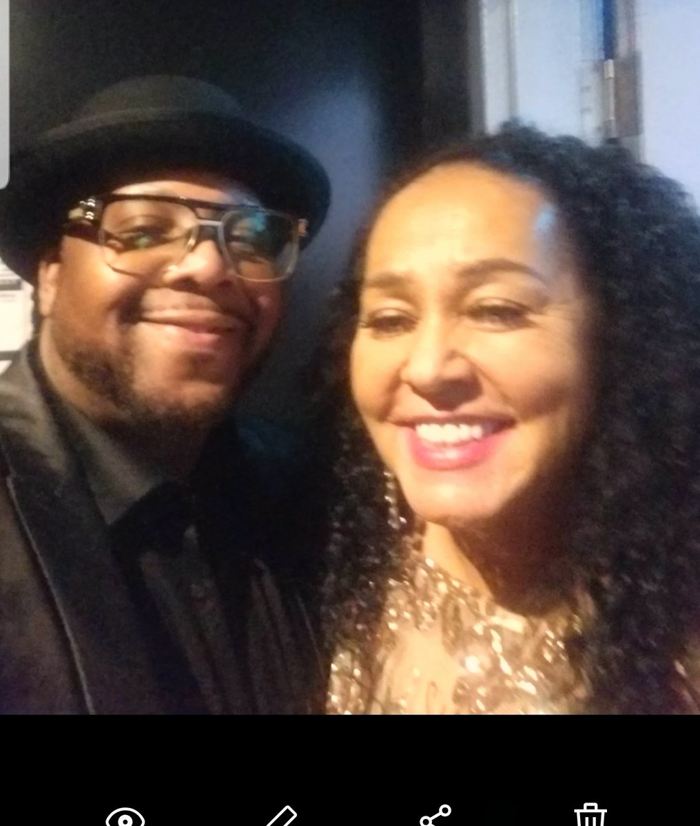 STEADFAST 
THE JEAN AUGUSTINE DOCUMENTARY 
JAY MARTIN 
LIBERTY  SILVER

WORLD WIDE