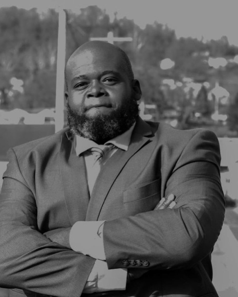 Leeshialee's tweet photo. When it comes to the West Side some people turn up their noses, but the real ones turn up their sleeves and do work! 

Moore 4 Ward 4 

B.L. Moore
📷 AshotofLee https://t.co/lL4IN1LUvb