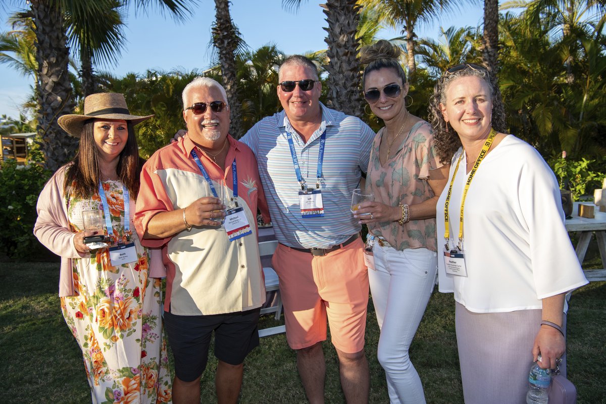 hrandolphcarter's tweet photo. Grateful for an abundance of sunshine and smiles at #LPLSummit last week. 🤗 https://t.co/4i6i5QBnTP