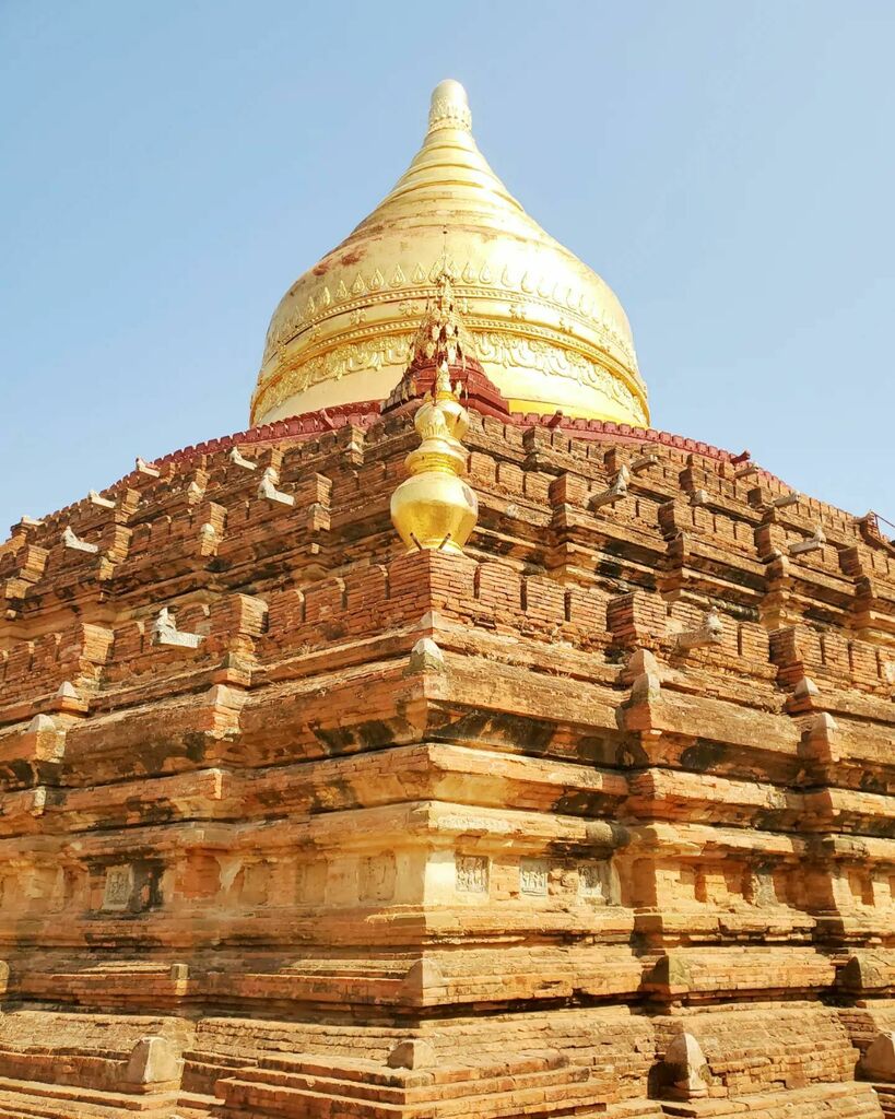 bumblingtourist's tweet photo. 🇲🇲 Beautiful Bagan Myanmar!
.
Watch the series at https://t.co/9kQkCeMlg0
.
#mandalay #asia #exploreasia #travelasia #travelmyanmar #exploremyanmar #ruralmyanmar #travel #travelphoto #travelphotography #travelling #travelpics #travelgram #temple #t… https://t.co/7il87V5lEx https://t.co/CEEn9m6SCr
