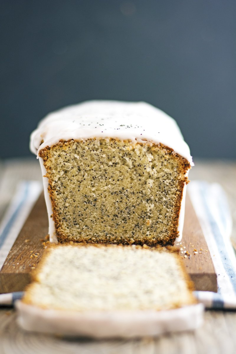 MikeTriathlon's tweet photo. This Poppy Seed Loaf Cake is great for breakfast or any time you have a sweet craving. Serve it with a dollop of whipped cream and it can even be a delectable dessert!
Recipe -> https://t.co/qs7H1eYwUb https://t.co/z7MJg5IaAs