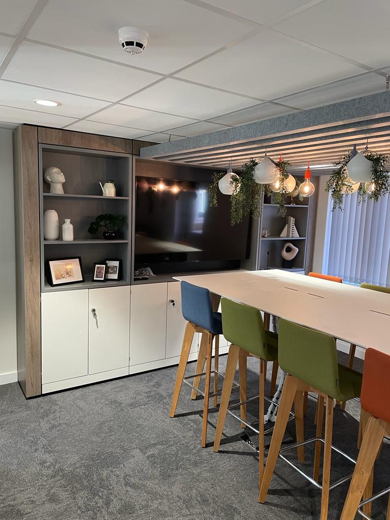 DBI Furniture Solutions