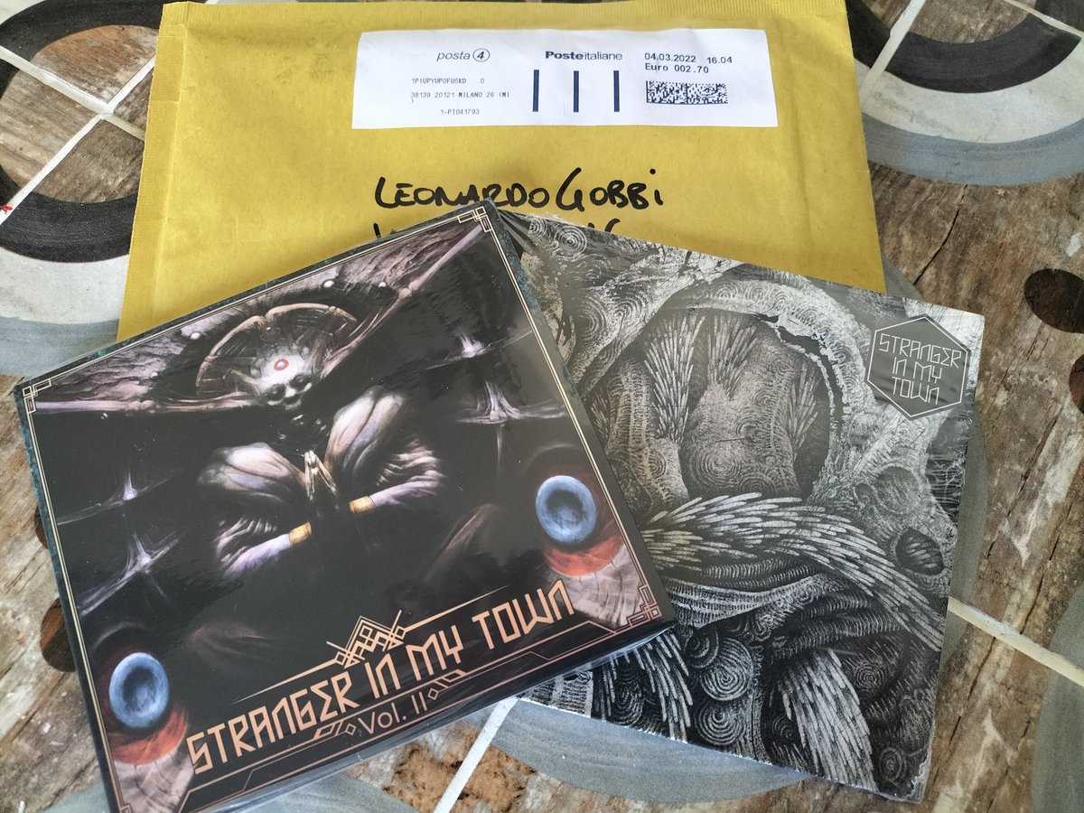 SarcasmoRB's tweet photo. E niente,
Band Italiane Che Meritano ep.1.
#StrangerInMyTown Vol.I e Vol.II #BICM https://t.co/XcL9yldqd3