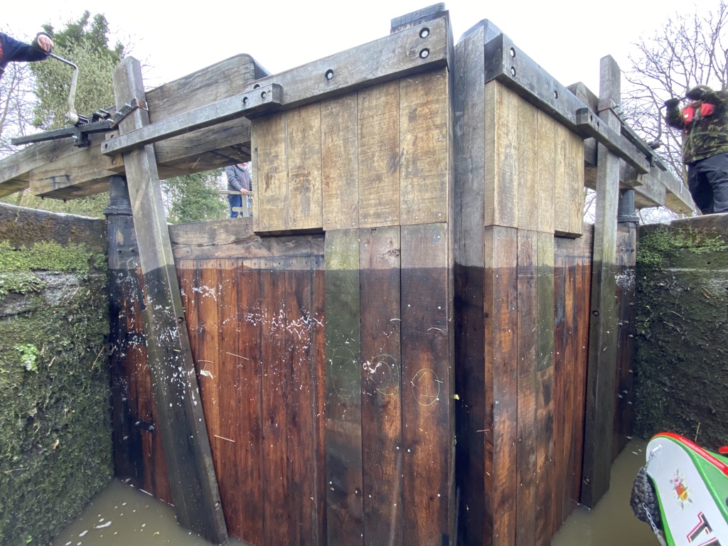 andnewman's tweet photo. .@CRTBill conducting a close-up inspection of your new gate at Bingley

Very wooden! https://t.co/yzjVLlYPCI