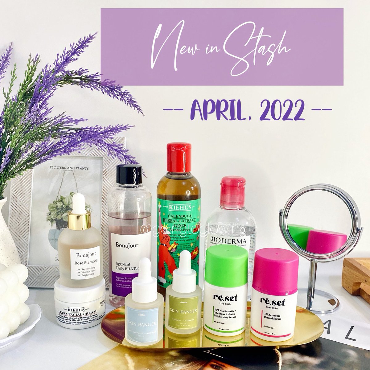 goingtoglowing's tweet photo. Haloooo, lama gak nongol di twt nih 🙈
Malam ini aku mau share #newinstash bulan April 2022 😆💞
Beberapa udah aku pake di akhir bulan Maret, ada jg yg baru aku buka malam ini hihi..
Ada yg samaan nggak?
#racuninskincare https://t.co/mMGuyKt3AJ