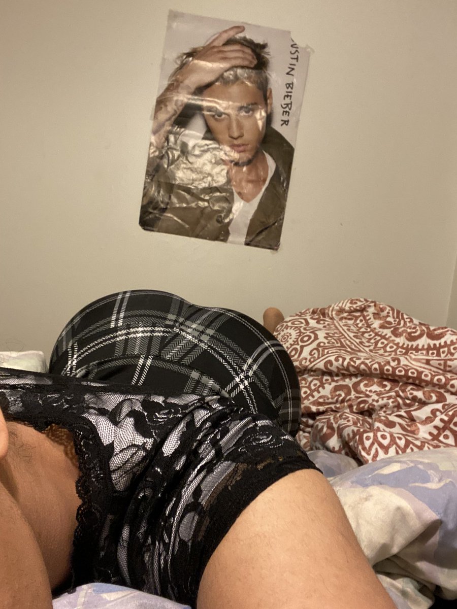 bottombubble11 tweet media