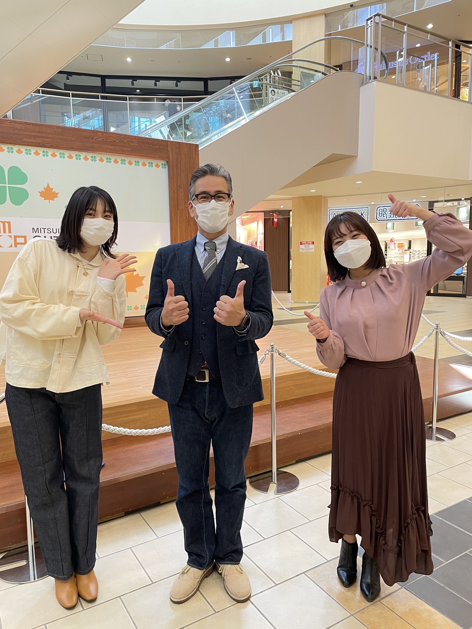 Mitsuki ４月７日から始まるグッチーさんmc Hbcの新番組 グッチーな のファッション対決ロケに参加させていただきました 緊張した このロケの放送日はまた告知します グッチー さん 堀内美里 さん グッチーな Hbc T Co