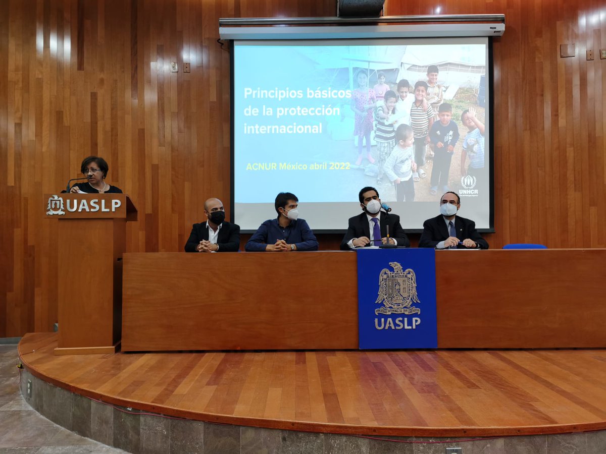 LiliaZalasar's tweet photo. Damos inicio a una serie de conferencias que nuestro colega @emilioglezg impartirá en San Luis Potosí. Gracias @STPSSLP, @SNESanLuis , @CEDHSLP, @LaUASLP @CLEUASLP por su apoyo. https://t.co/v45Nj9u2ox