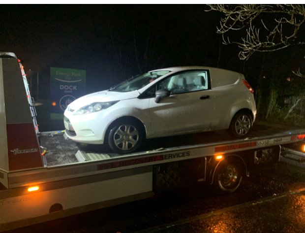 PSOSLevenmouth's tweet photo. Bust day for the #ImprovingLevenmouthTogether loddies. Speed site followed by the huckling of loddy driving with cloned plates, no insurance &amp; no MOT. Car seized. 
#RoadSafety
#AsbBusters 
#OpParamount https://t.co/FqFTC4dv9P