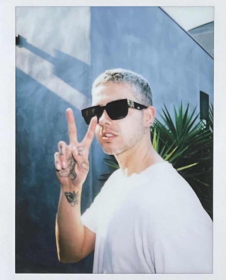 Travis tweet media