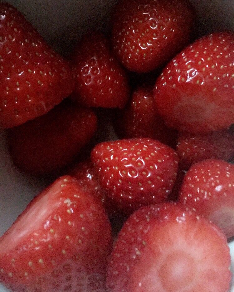 strwbrrykcls's tweet photo. ༄ ‧₊˚ thinspo that makes me wanna scream

╰► a 🧵for edtwt

🏷️     edtwt, thinspo, th1nspo, bonespo, fasting, thread , calzonetwt https://t.co/RmV61U7qOt