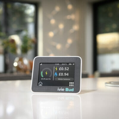 smartchameleon's tweet image. .@smartchameleon&apos;s #InHomeDisplay replacement service supplies the latest design, Wi-Fi enabled, ivie Bud energy display.

All energy retailers can now refer customers to this service via a dedicated link to the ivie Bud. Visit bit.ly/ivieBud.  

@ivie_uk