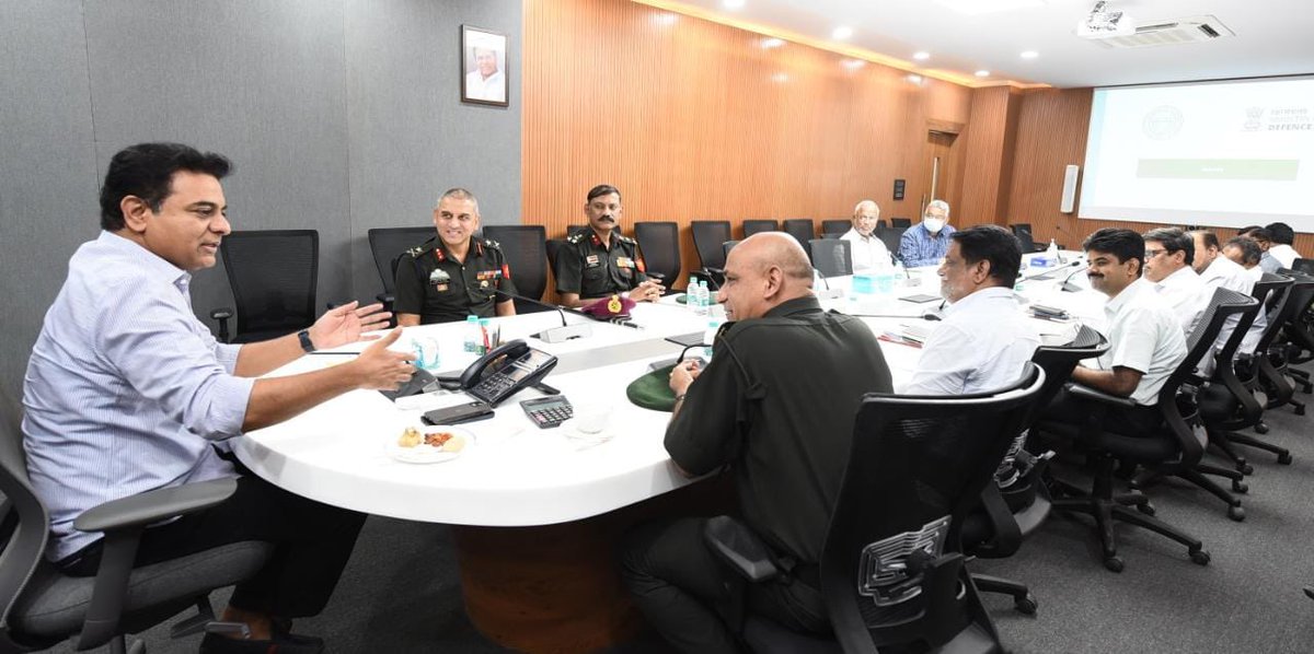 MinisterKTR's tweet photo. MA&amp;UD Minister @KTRTRS held a review meeting with senior Army officials from Secunderabad Cantonment Area. During the meeting, the Minister discussed about various problems including the long pending road closure issue pertaining to Secunderabad Cantonment Area. https://t.co/iXqQOEWtb8