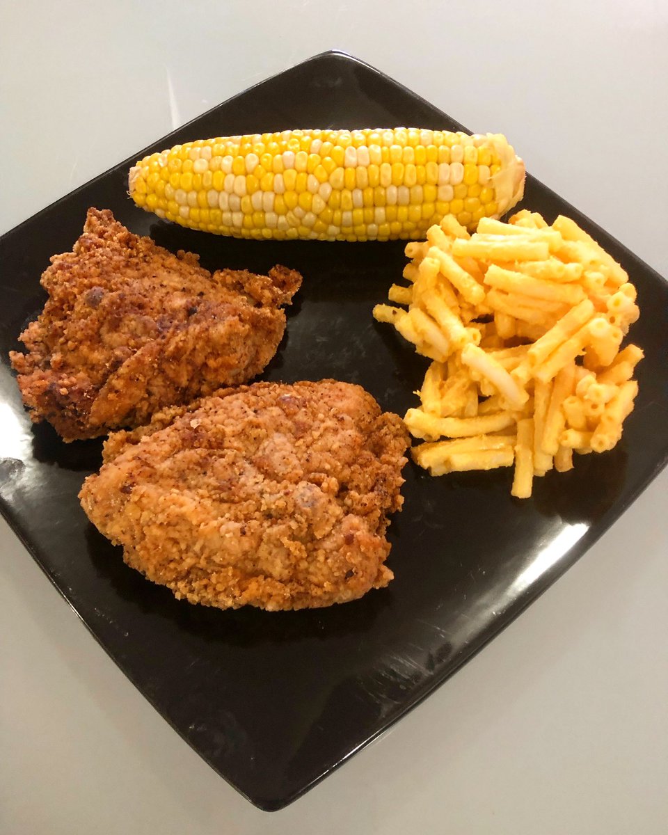 splendorouscel1's tweet photo. Comfort food 🤗
#madefromscratchwithlove #madefromscratchwithlove❤️ #madefromscratchblog #madefromscratchfood #madefromscratch #homemaderecipe #homemade #homecookeddinner #homecookin #homecookfood #homecookingisthebest #homecooks #guelphbusiness #guelph #dietitian https://t.co/uHKm8mDNUt